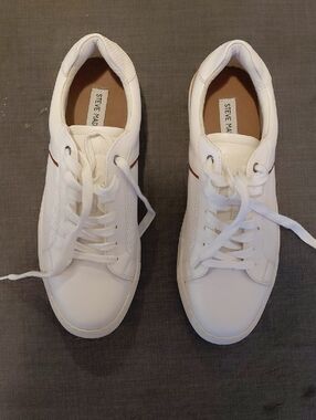 Steve Madden White Sneakers with Brown Accent